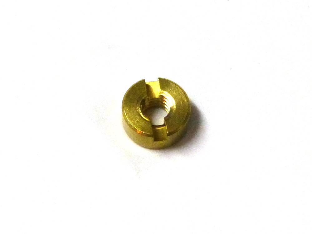 Schlitzmuttern M 3 KP = 20 Stück