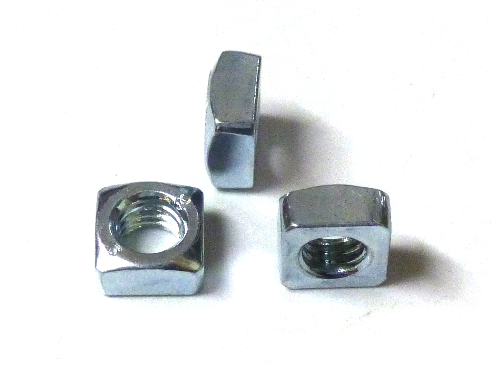 Vierkantmuttern M 5 VE=100